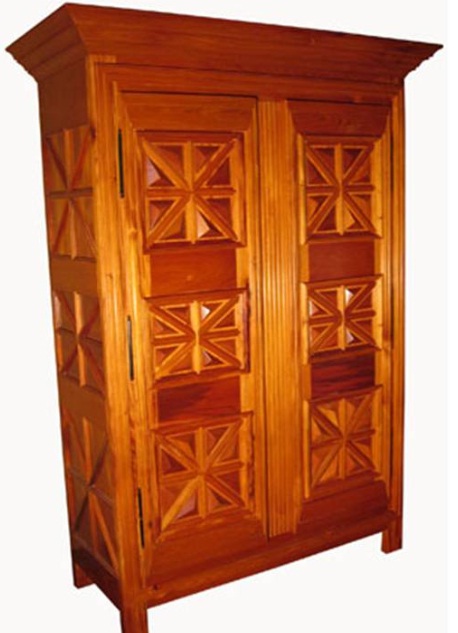 Costa Rican wood furniture