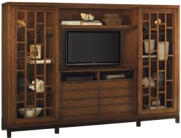 Ocean Club Point Break Entertainment Chest