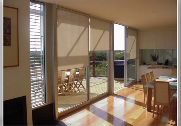 Roller Blinds In Pvc Screen Material For Doors And Windows
