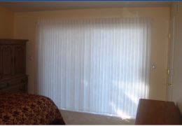 White Curtain Having Ripple Fold Pleated Combined