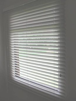 wooden blinds BLANCO