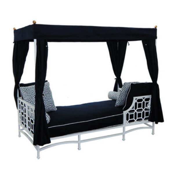 BARCLAY BUTERA CUSHIONED DAYBED W/ CANOPY
