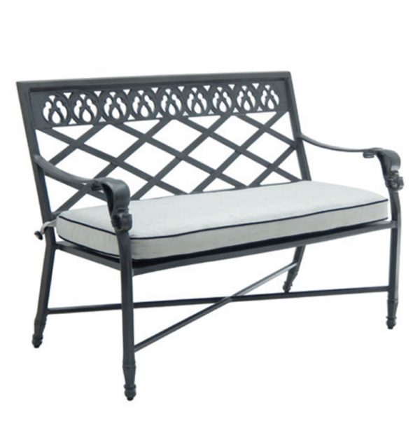 BILTMORE CAST SETTEE
