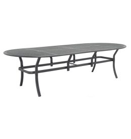 RESORT FUSION OVAL DINING TABLE