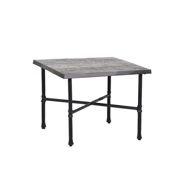 PRESERVE SQUARE CHAT TABLE